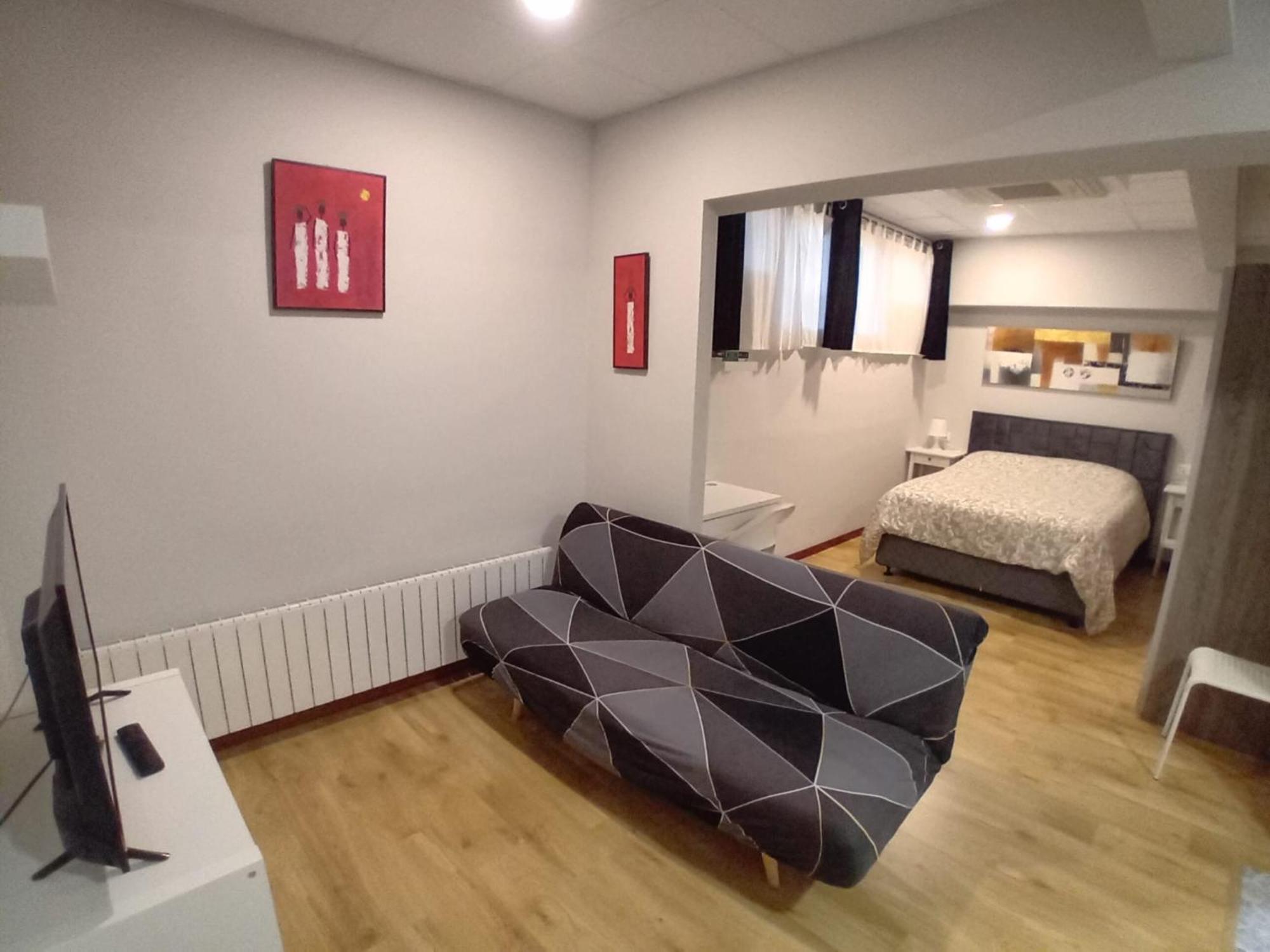 Estudios Bilbao Deusto Екстер'єр фото